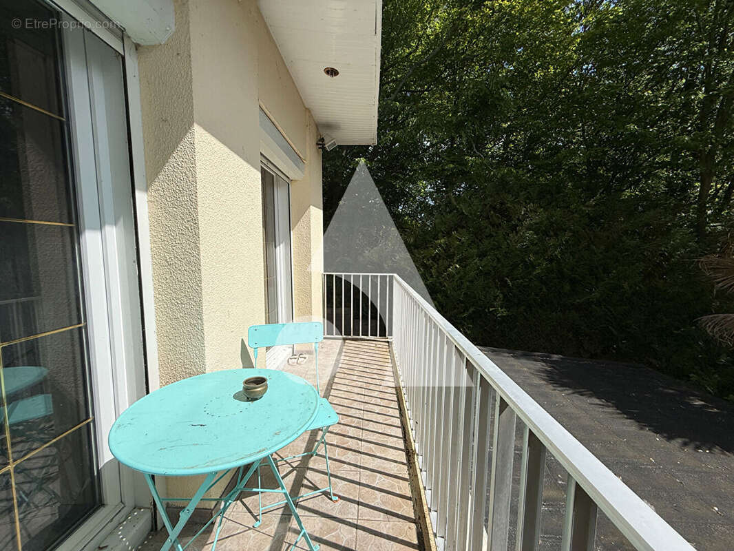 Maison à ARNIERES-SUR-ITON