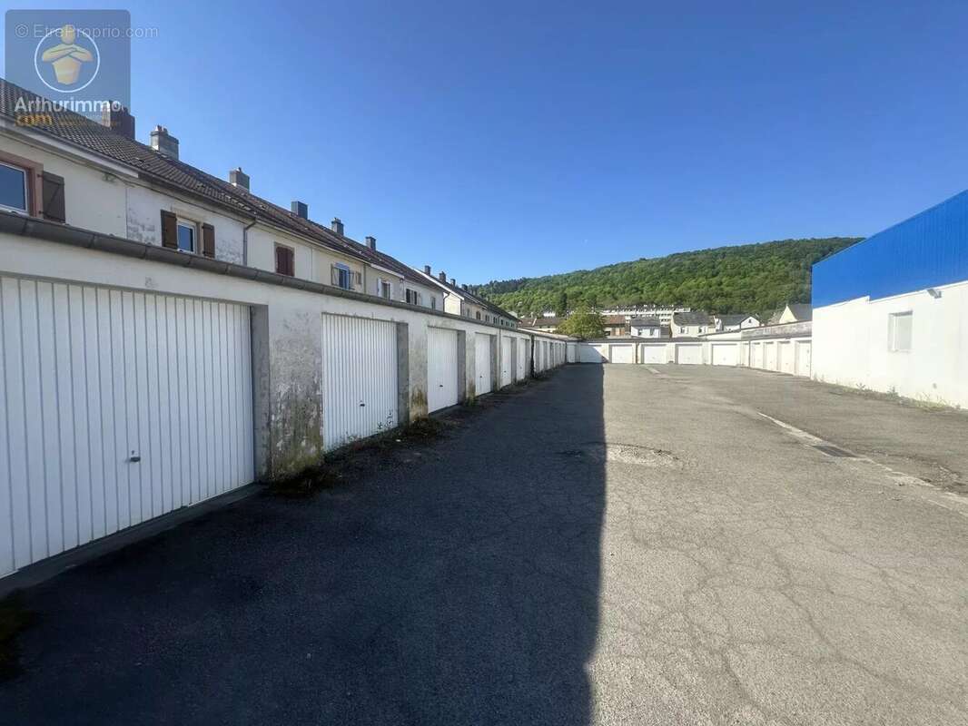 Parking à KNUTANGE