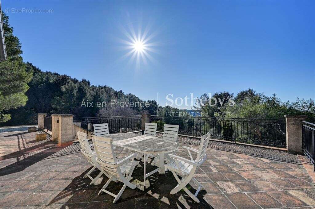 Maison à AIX-EN-PROVENCE