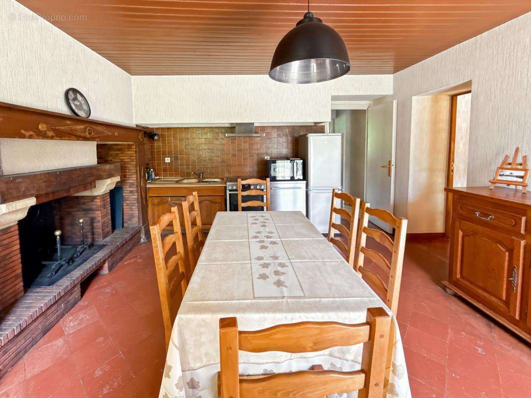 Maison à SEGOUFIELLE