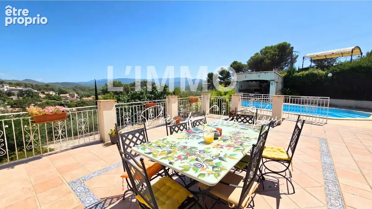 Maison 137m² 4 chambres piscine 11058m² de terrain. - photo 4