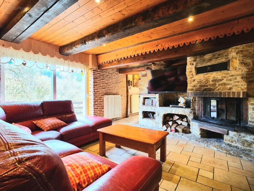 Maison à ATHOSE