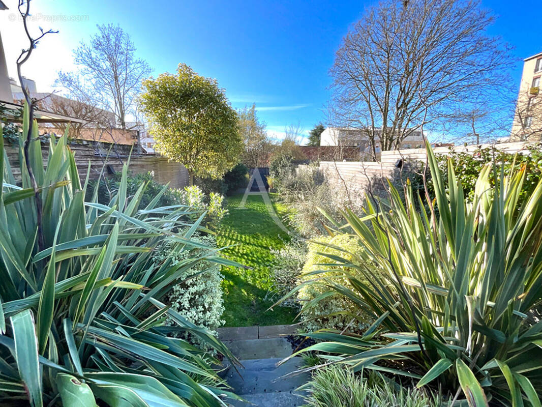 Maison à FONTENAY-SOUS-BOIS