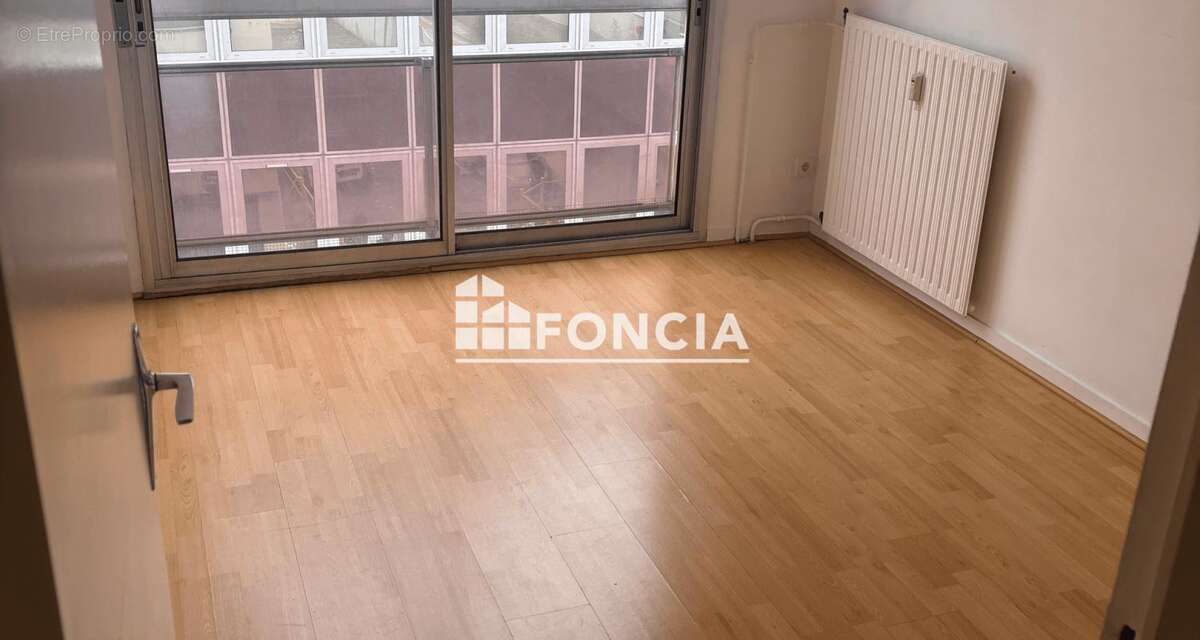 Appartement à VILLEURBANNE