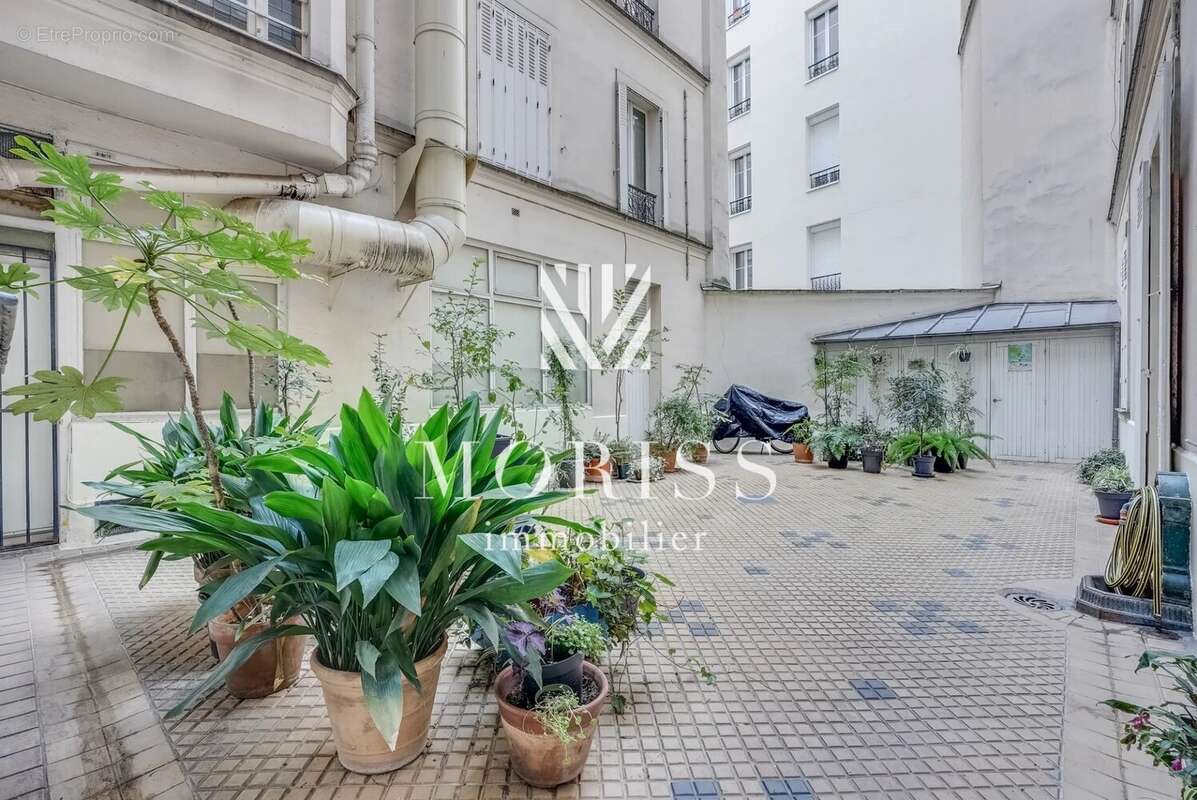 Appartement à PARIS-12E