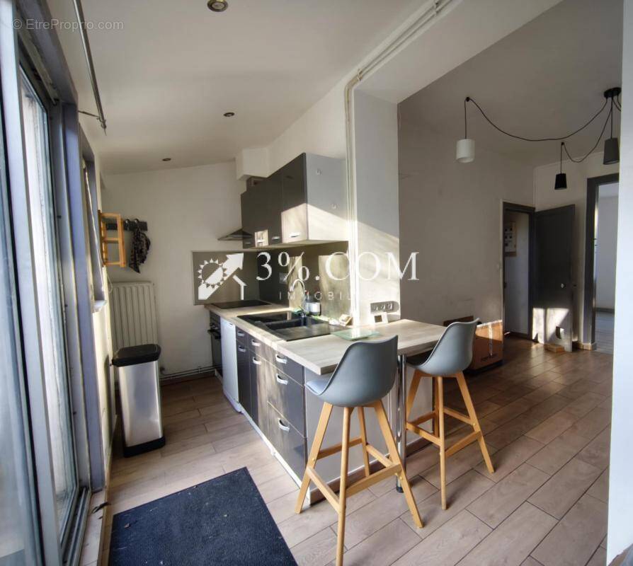 Maison à SAINT-MARTIN-BOULOGNE