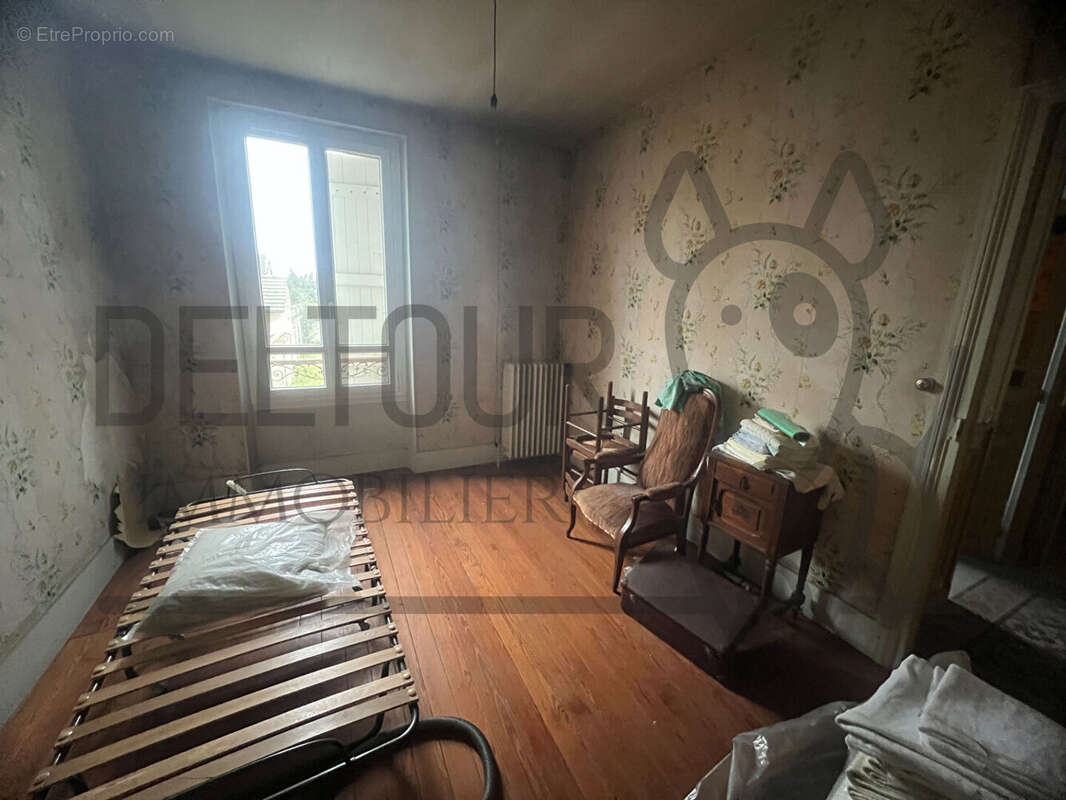 Maison à COULOMMIERS