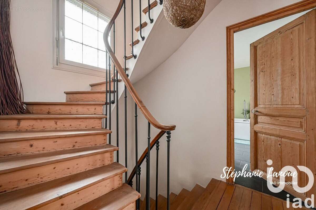 Photo 9 - Maison à SAINT-MAUR-DES-FOSSES