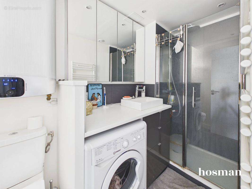 Appartement à PARIS-9E