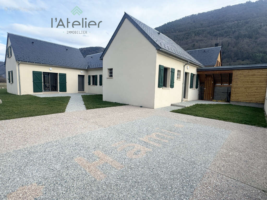 Maison à BAZUS-AURE