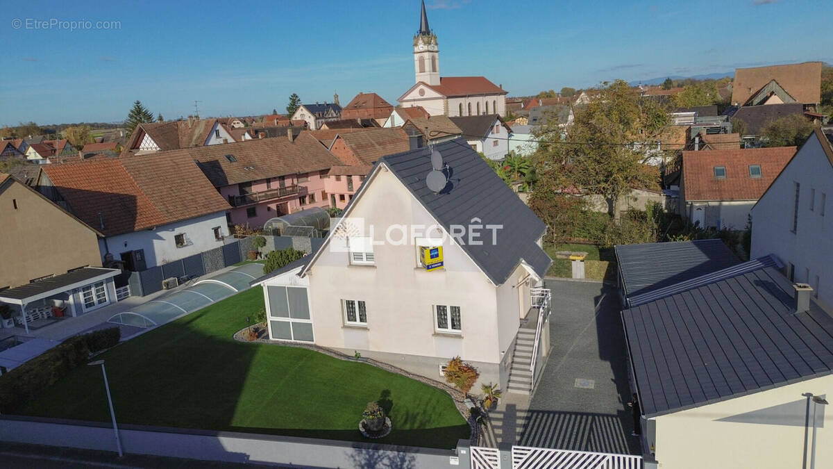 Maison à SERMERSHEIM