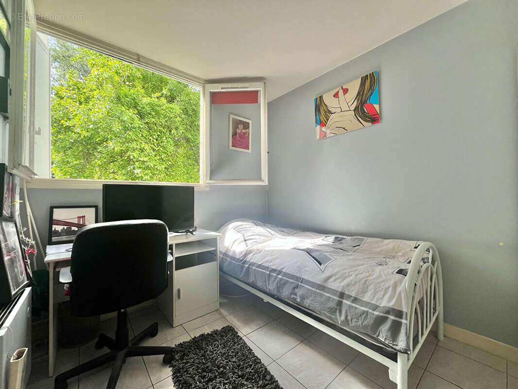 Appartement à FONTENAY-SOUS-BOIS