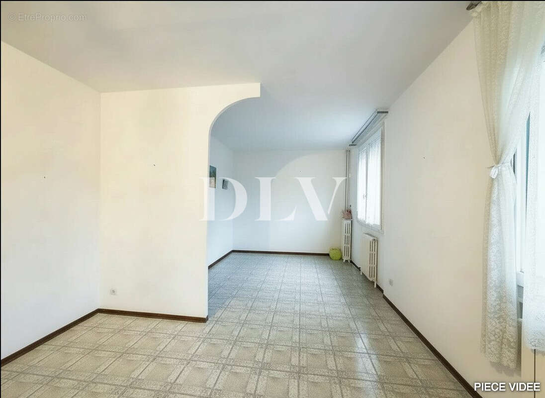 Appartement à AVON