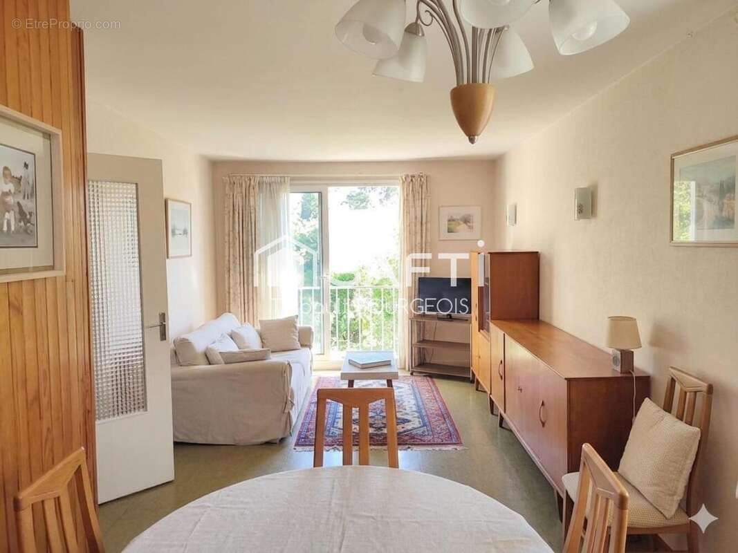 Photo 2 - Maison à VILLEMOMBLE