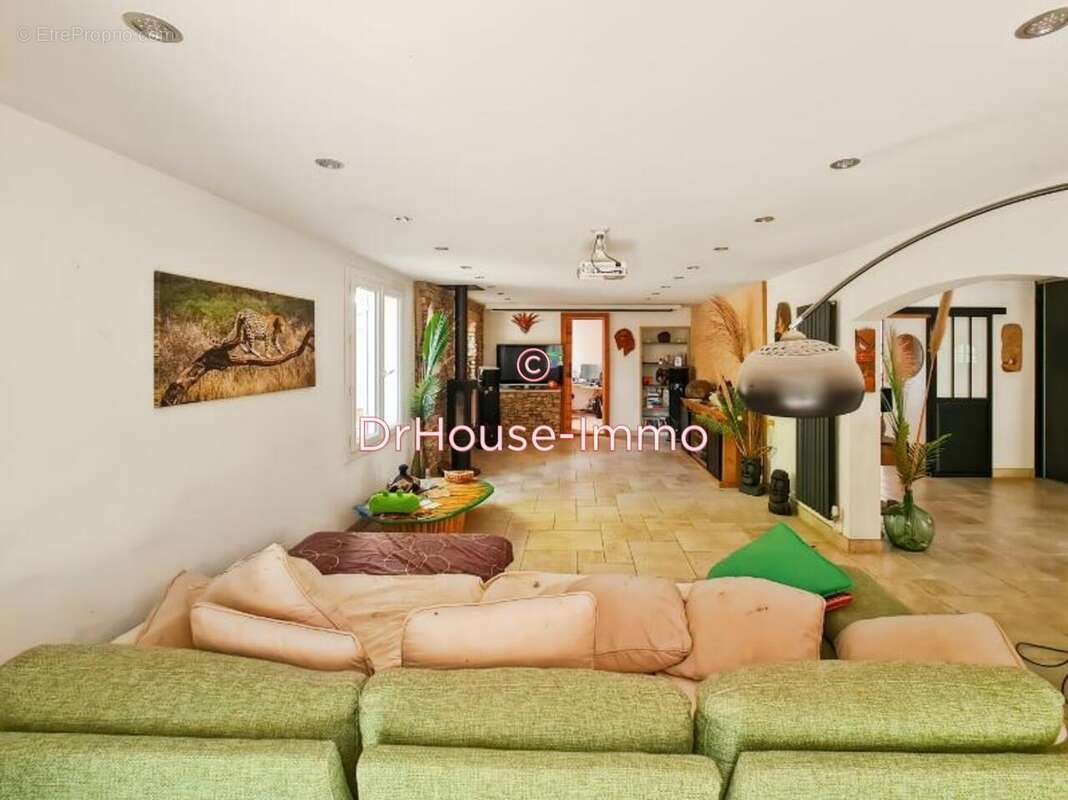 Maison à PIERREVERT