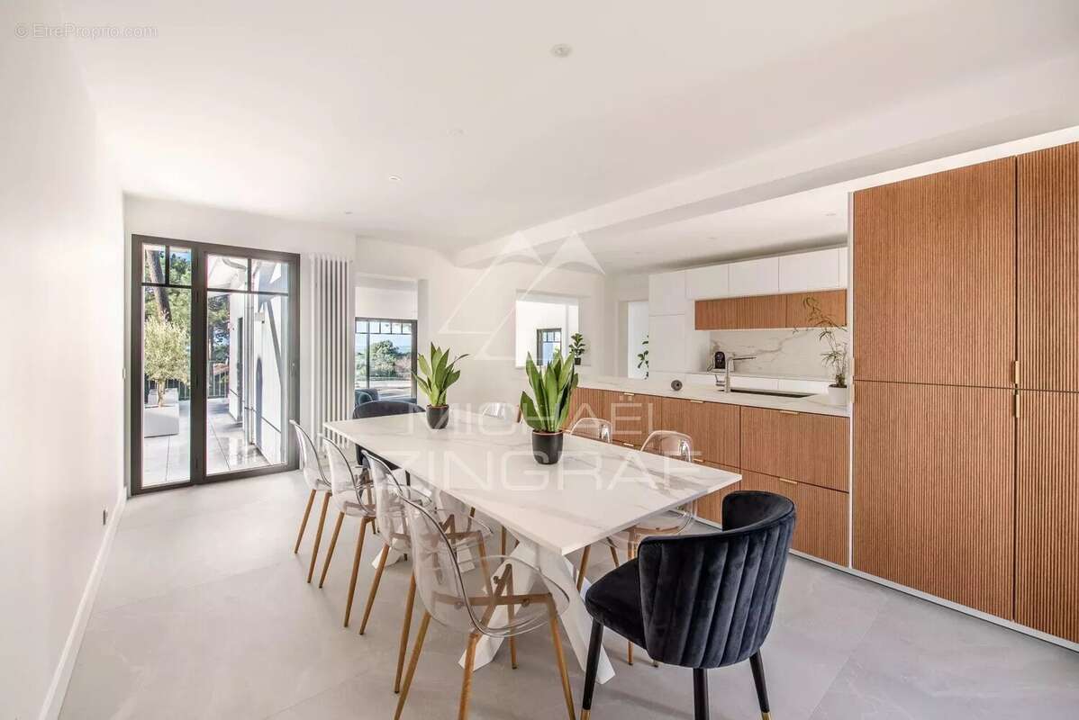 Maison à LE BOUSCAT