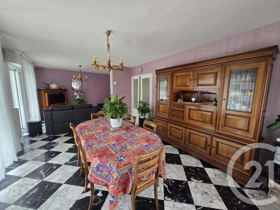 Maison à SACY-LE-GRAND