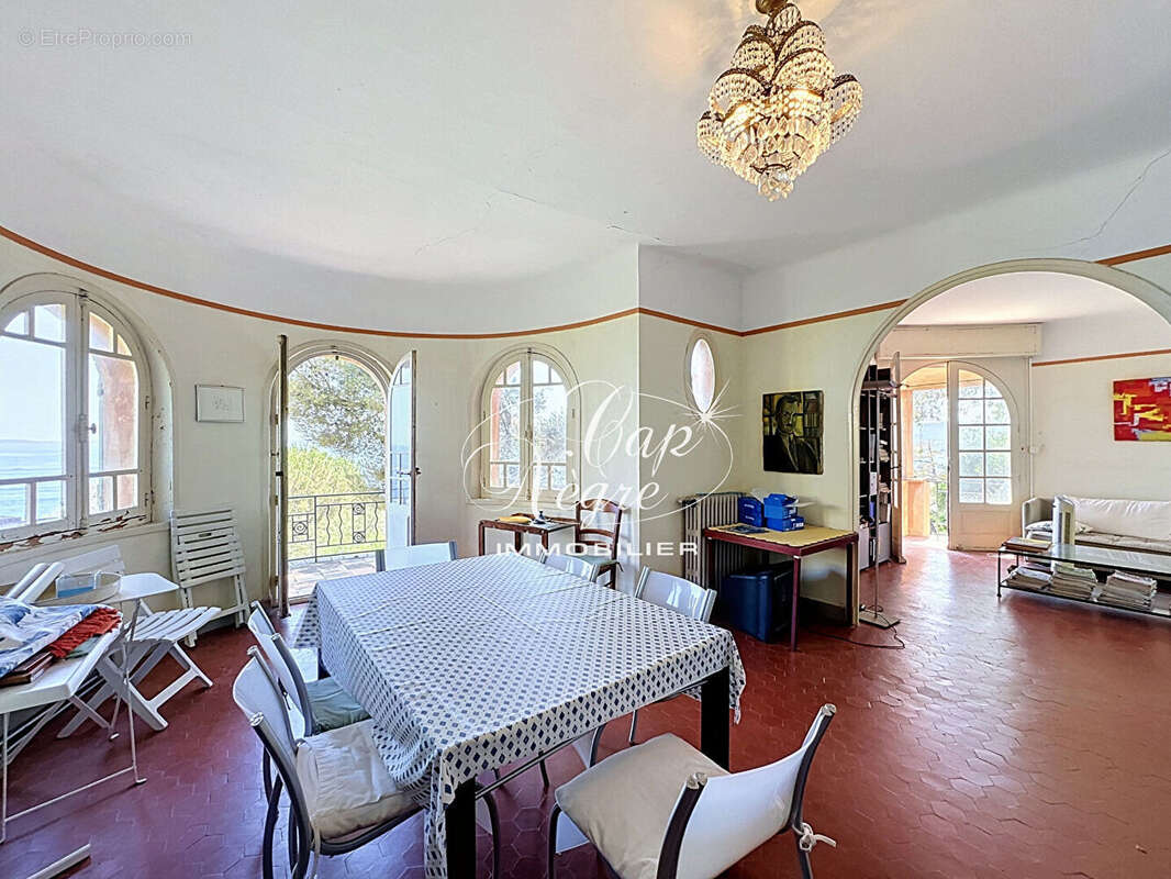 Charmante villa d'epoque avec vue mer panoramique - photo 8