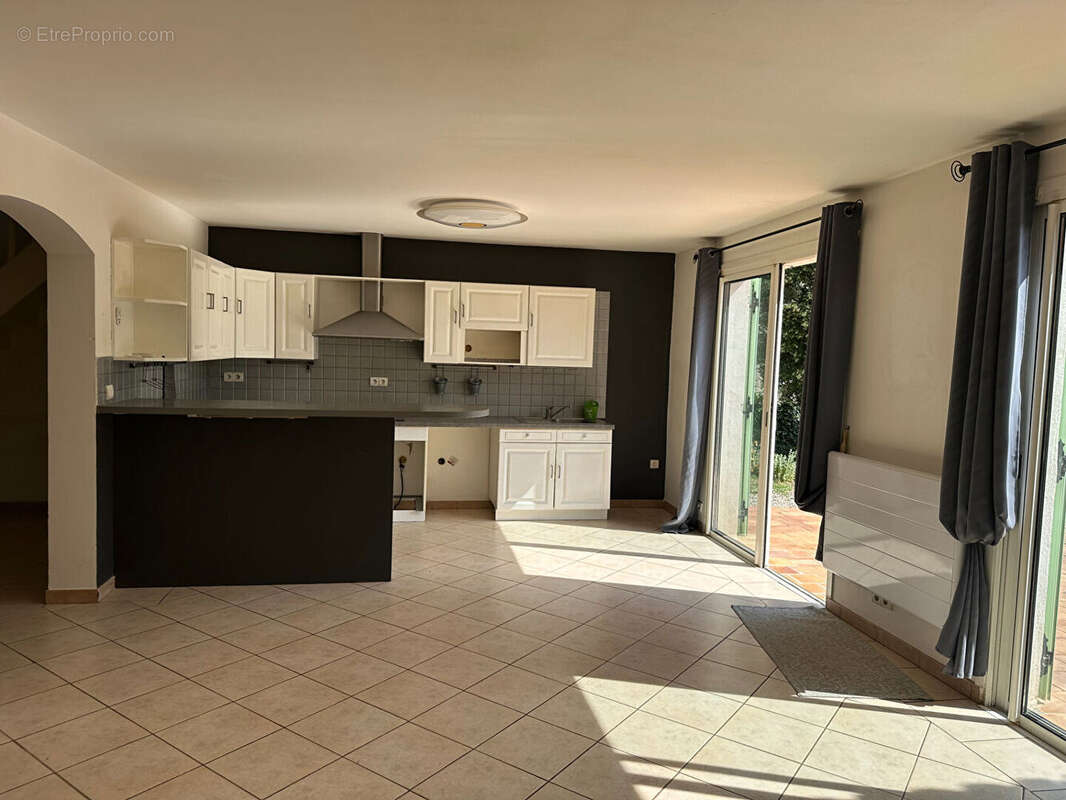 Maison 160m² à saint-maximin-la-sainte-baume - photo 6