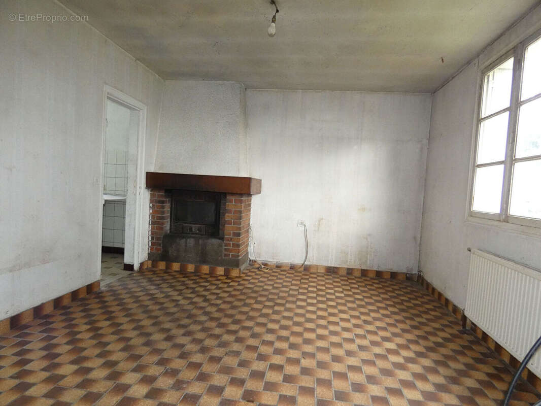 Maison à LE TEILLEUL