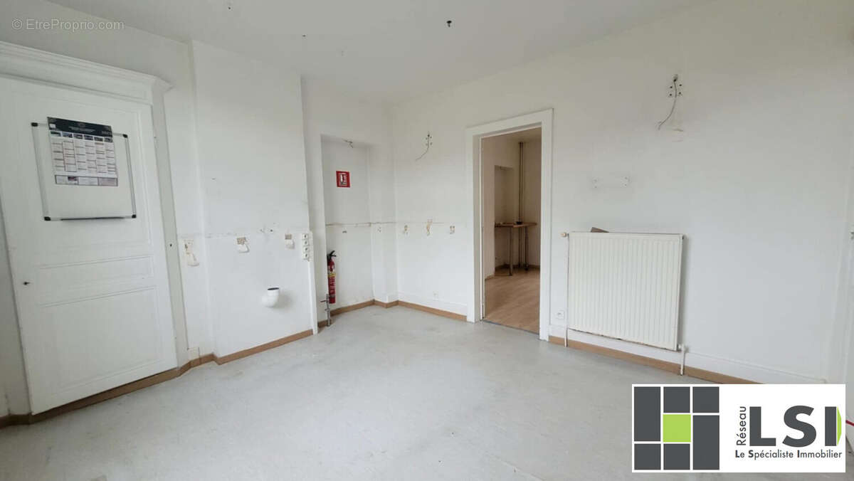 Appartement à FERRIERE-LA-PETITE