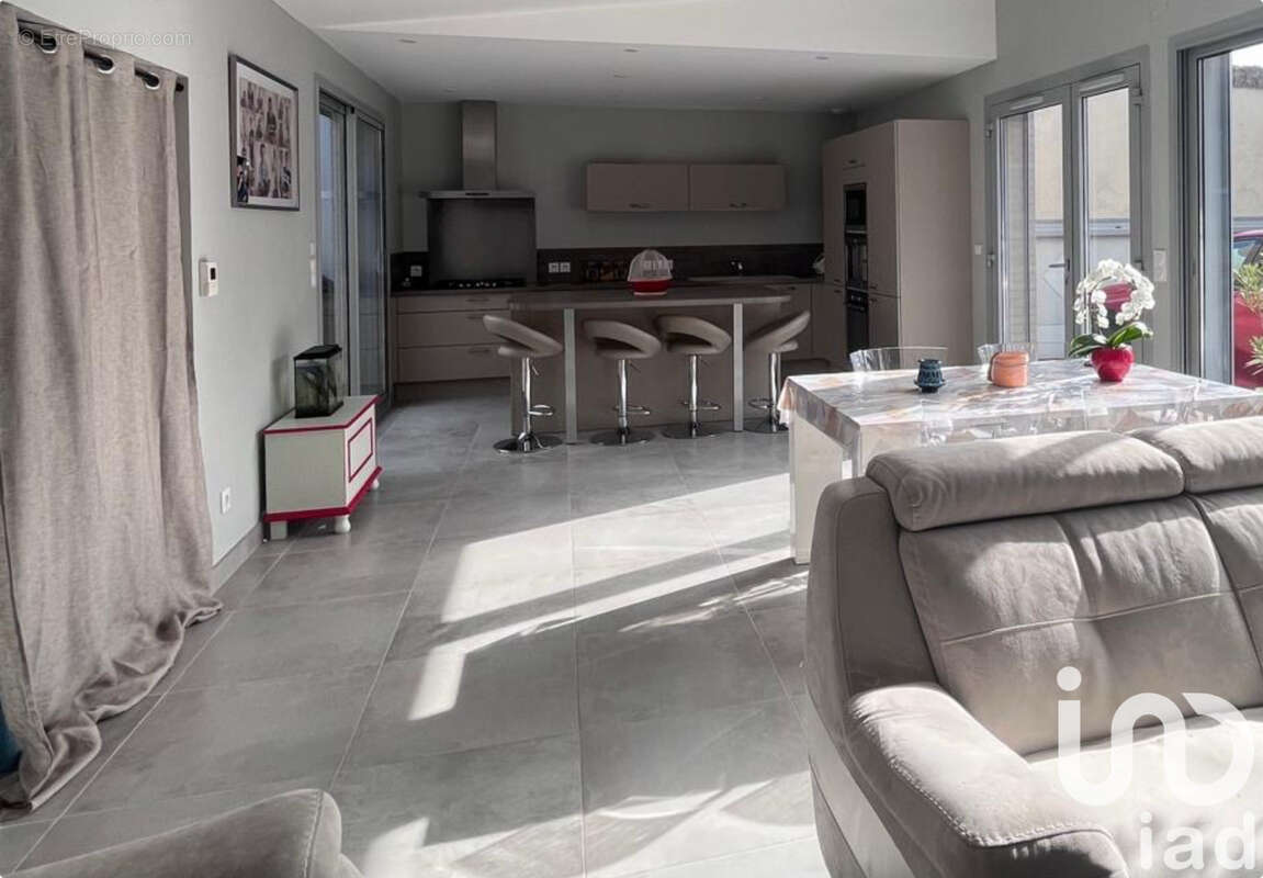 Photo 6 - Maison à REIMS