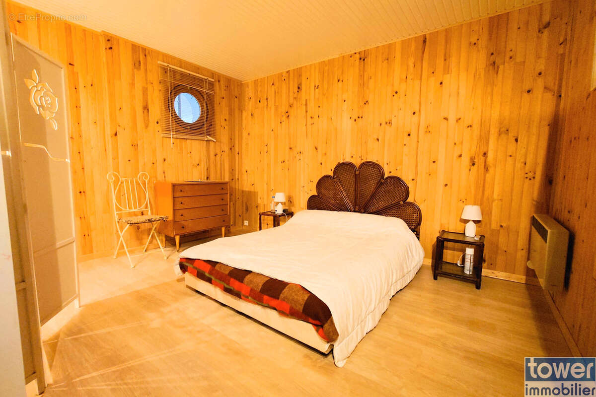 Maison à VILLEFRANCHE-DE-ROUERGUE