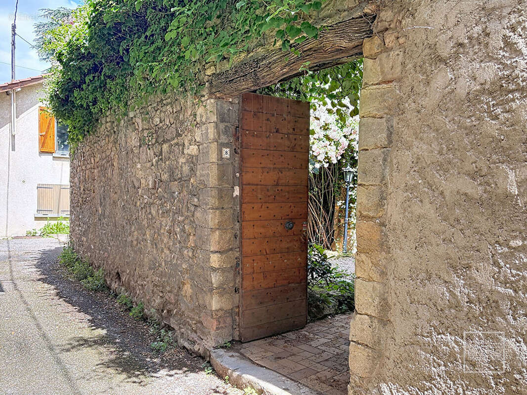 Maison à SAINT-DIDIER-AU-MONT-D'OR