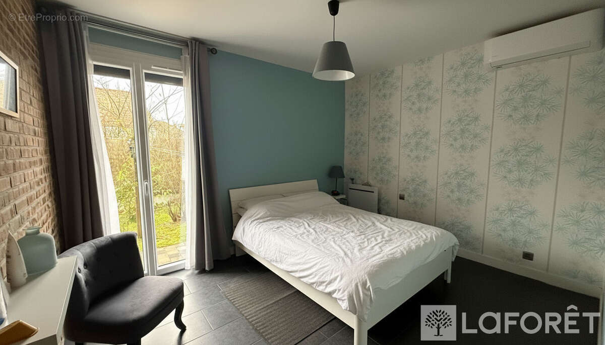 Maison à ROMILLY-SUR-SEINE