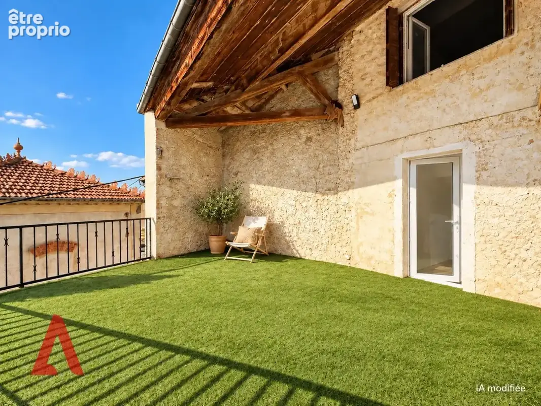 T3 appartement rénové avec 2 chambres, terrasse et garage au cur de Magalas - photo 9