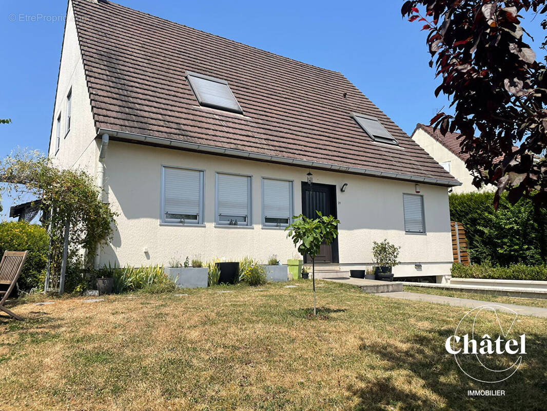 Maison à SENLIS