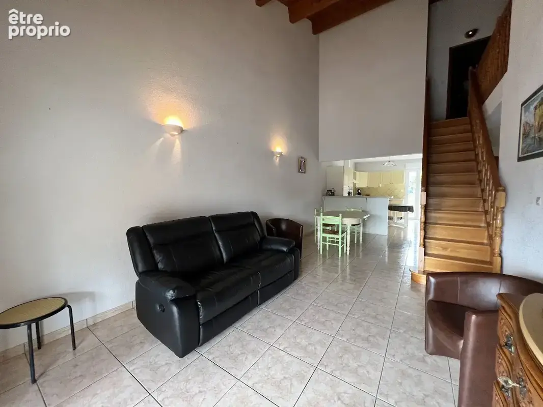 Villa T5 mezzanine  avec garage - photo 5