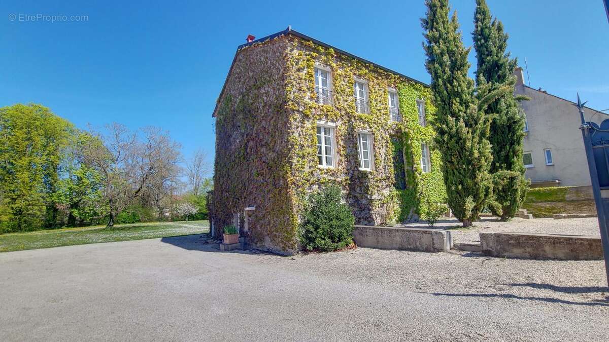 Dijon Est, Maison de caractère de 238 m², 4 chambres et terrain de 2857 m² - photo 45