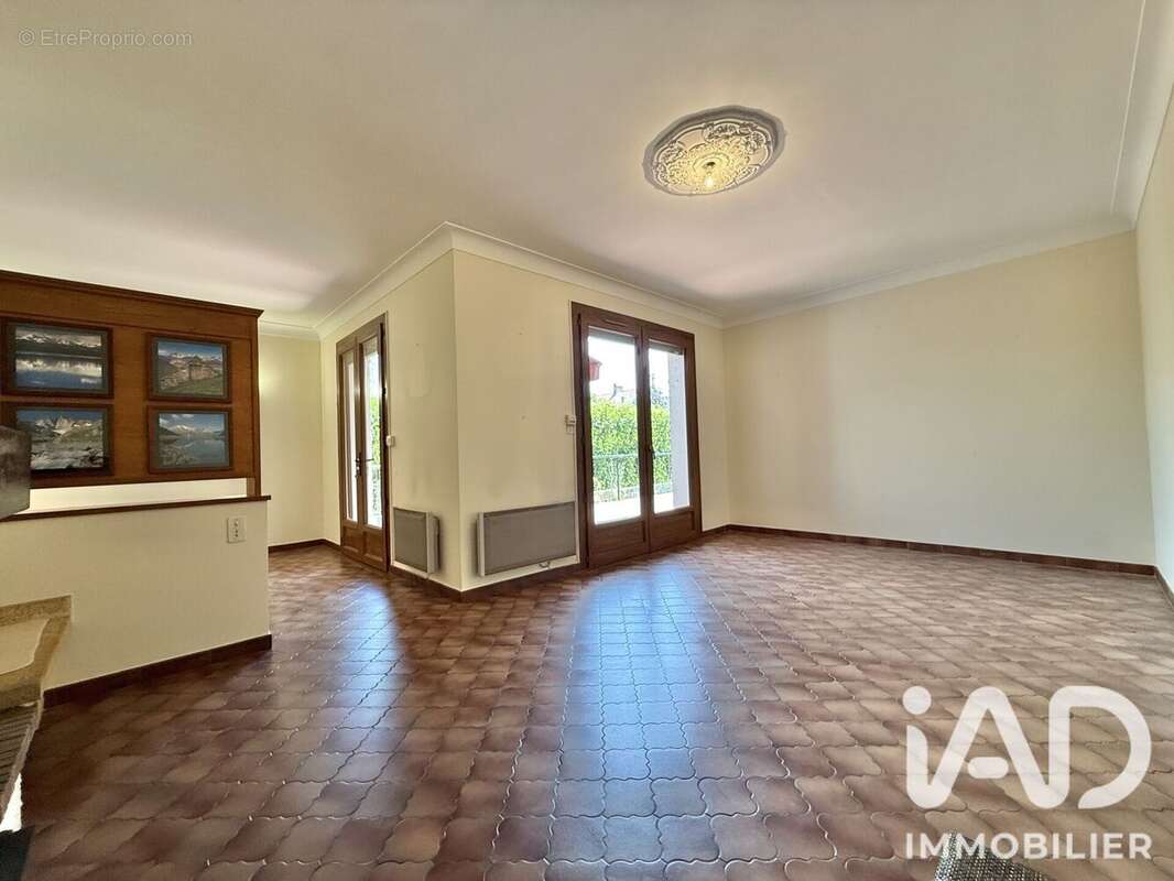 Maison 167 m² à Andrest  - photo 3