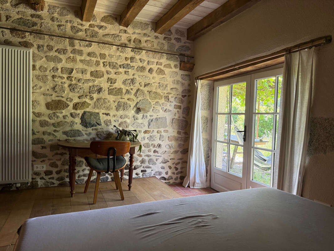 Maison à CHARENSAT