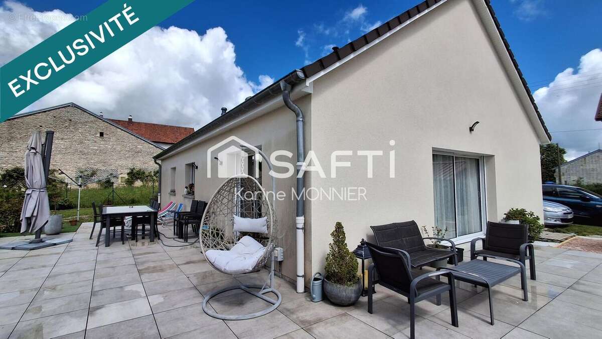Photo 8 - Maison à MONT-SUR-MONNET