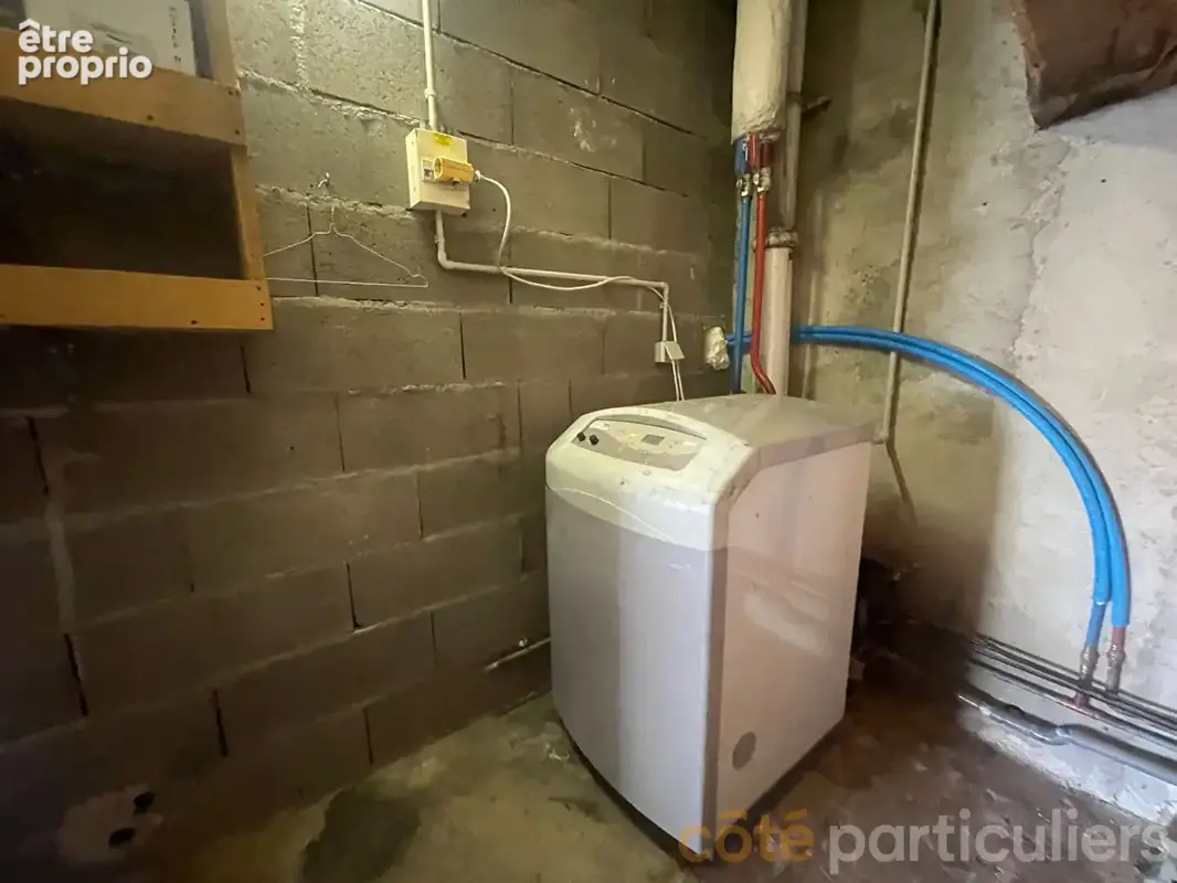 Maison  au bout du chemin avec terrain sur 2 661 m² - photo 9