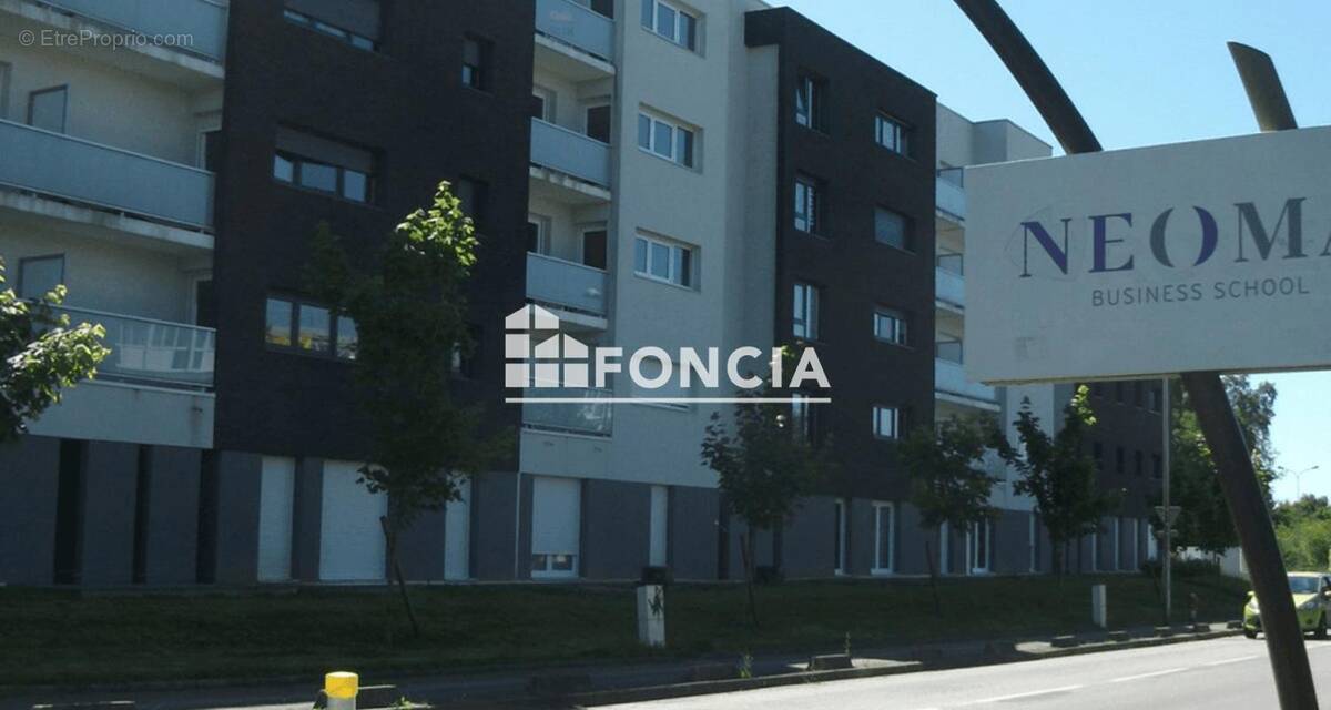 Appartement à MONT-SAINT-AIGNAN