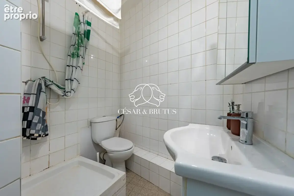 Maison 8 pièces 152 m² à vendre à Venissieux (69200) - photo 7