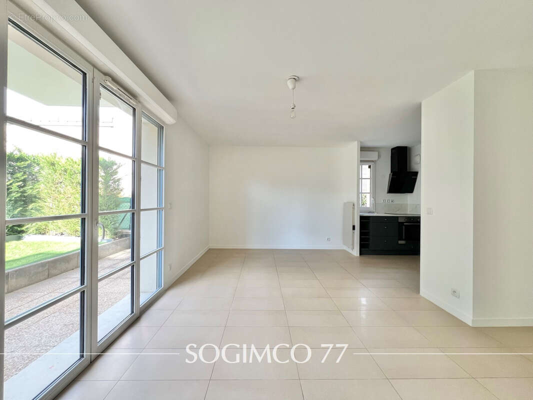 Appartement à VAIRES-SUR-MARNE