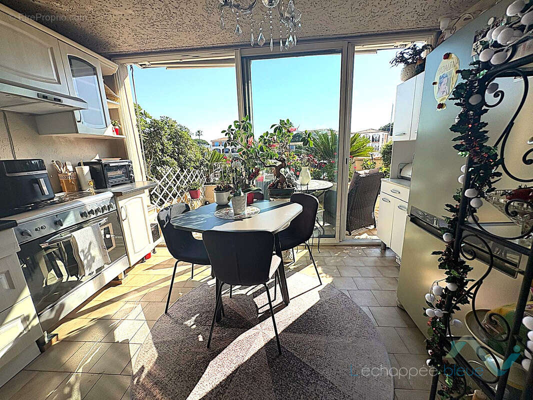 Vente maison T3 à Port Cogolin - photo 3