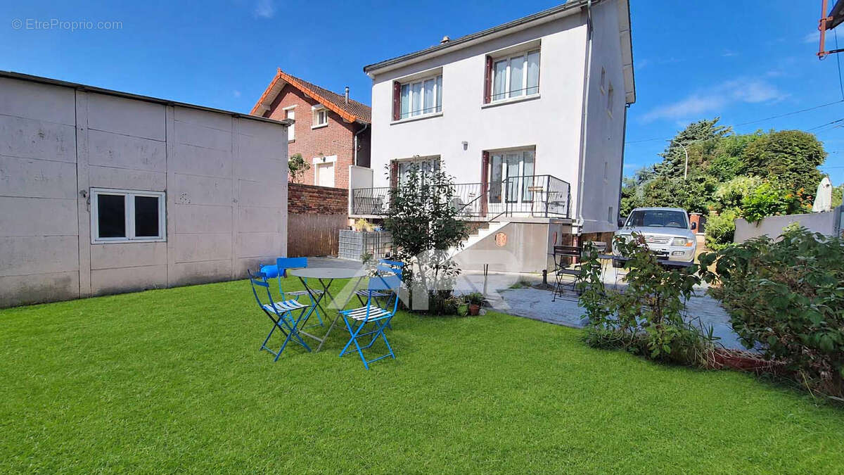 Maison indépendante avec jardin, dépendance CHATOU - photo 29