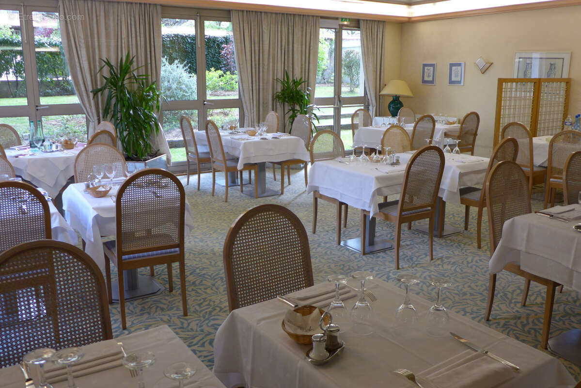 Appartement 3 pièces Bourg-la-Reine Résidence avec Services - photo 4