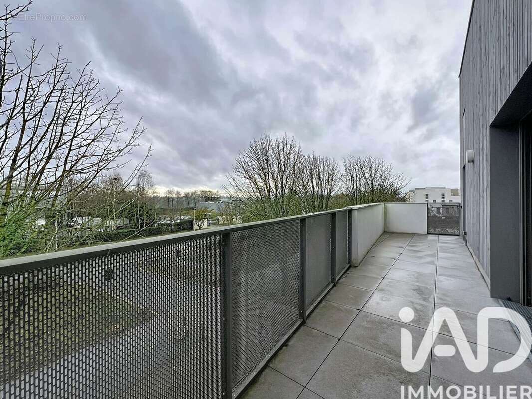 Photo 9 - Appartement à BUSSY-SAINT-GEORGES