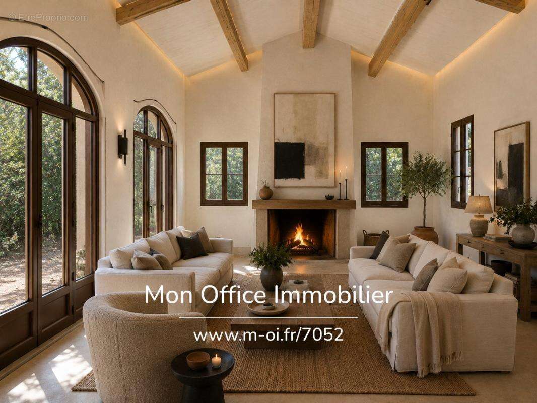 Maison à BONNIEUX