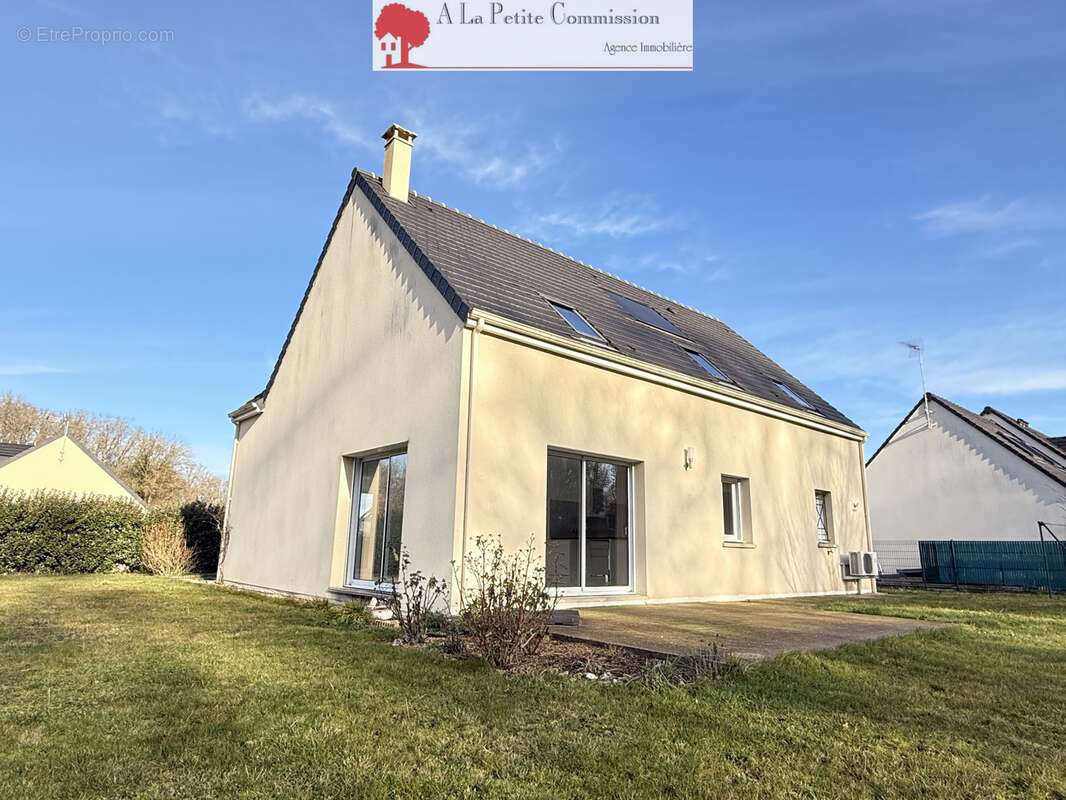 Maison à NOGENT-LE-PHAYE