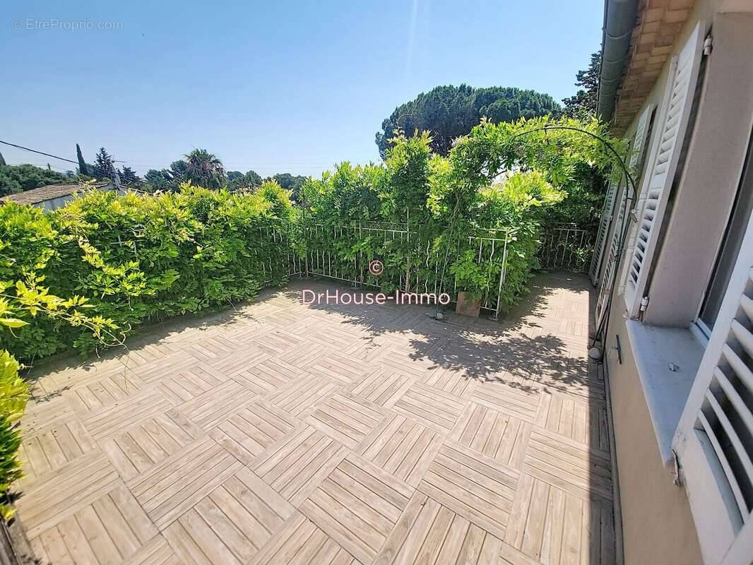 Appartement 71 m² à La Ciotat  - photo 8