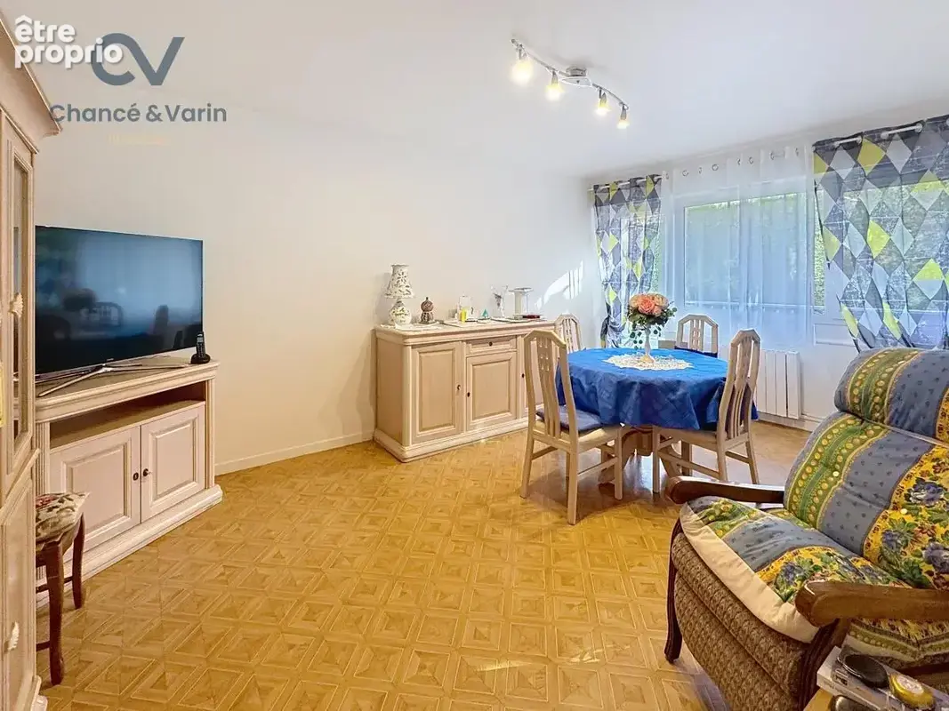 Appartement 2 pièces 46 m² à vendre à Lisieux (14100) - photo 2