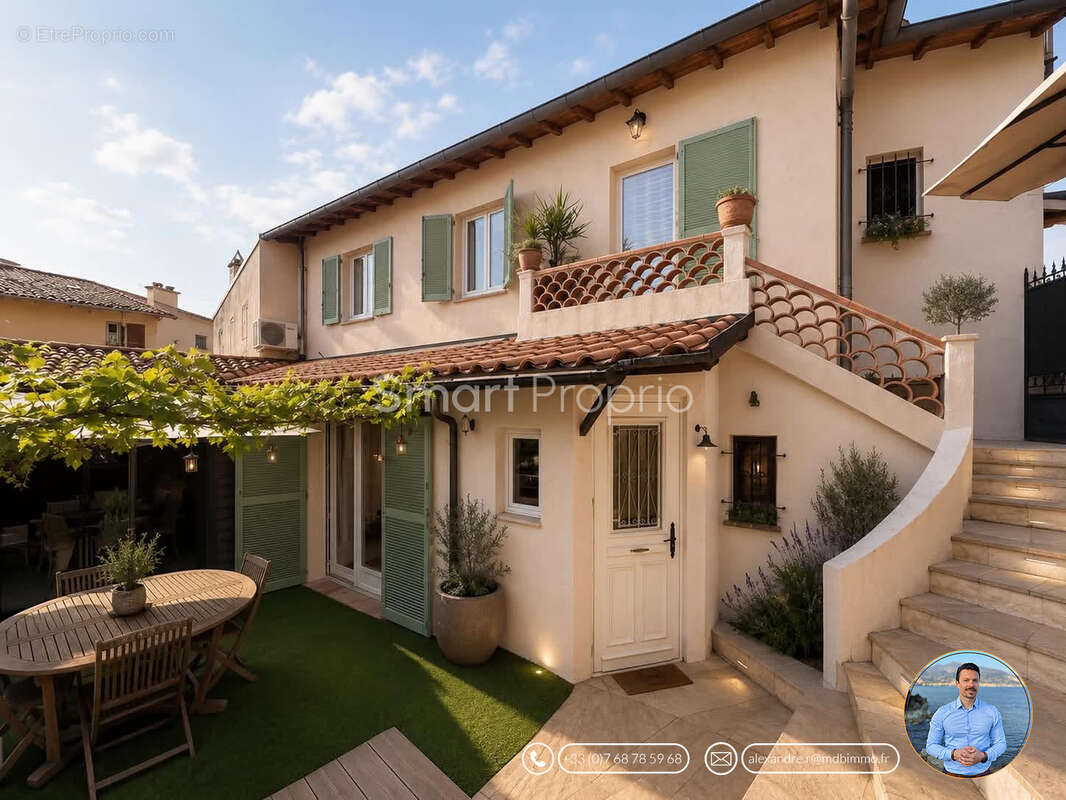 Maison à ROQUEBRUNE-CAP-MARTIN