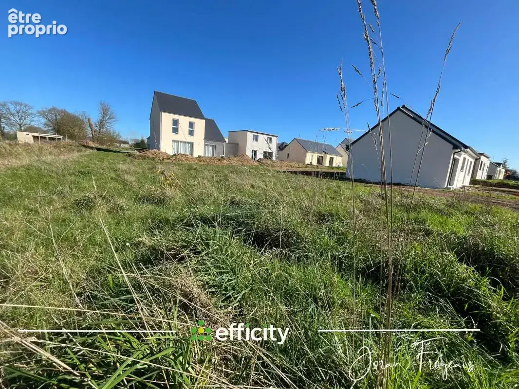 Terrain à VIEUX-VY-SUR-COUESNON
